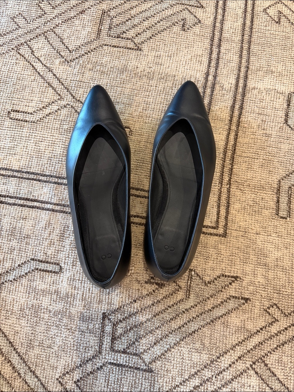 CO Collection Women’s Pointed Toe Black Leather Flats Ballerinas - SZ 39.5